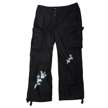 Load image into Gallery viewer, STEPPING BACK CARGOS