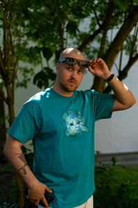 UNMASKED TEE
