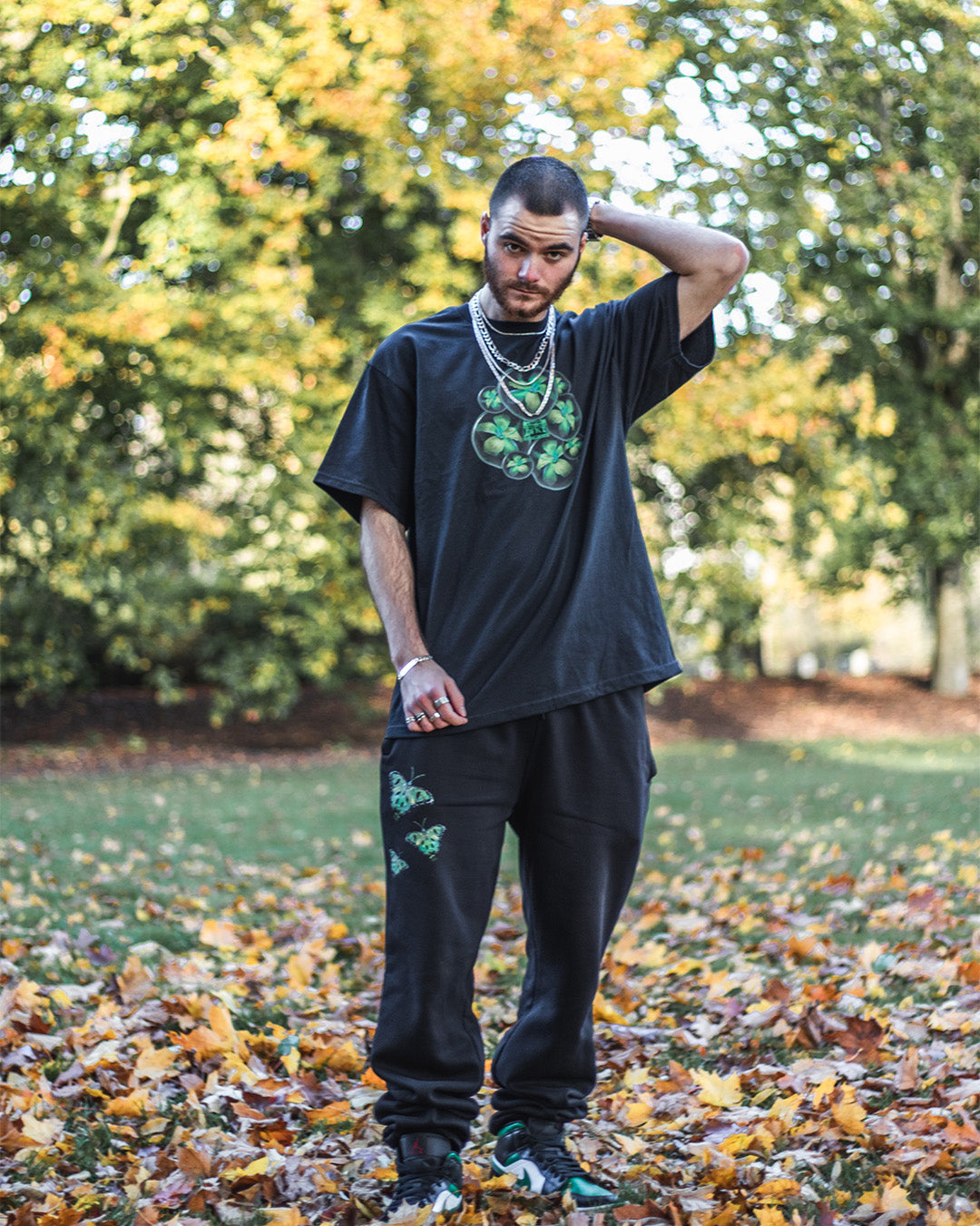 Ripped sweat pants shop